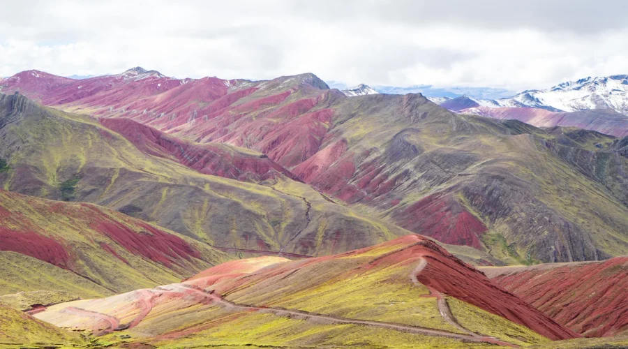 Palccoyo Rainbow Mountain Tour panoramic view