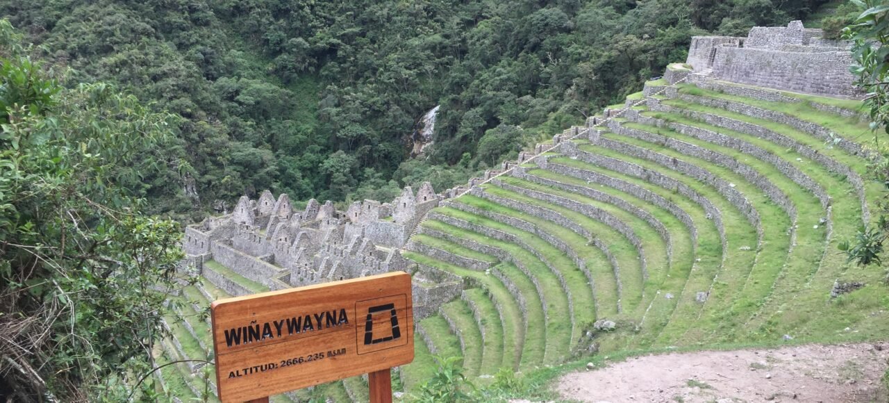 Andes Hike through the Peruvian mountains