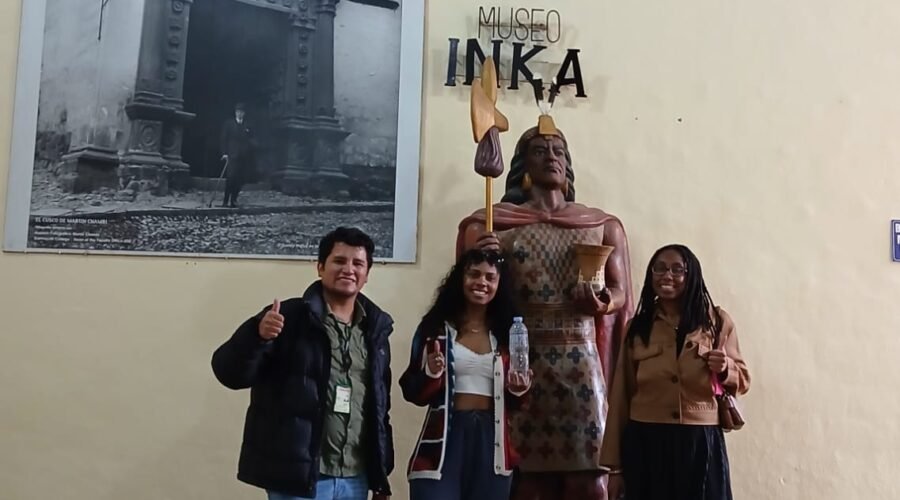 Andes Hike exploring Inka Museum Cusco
